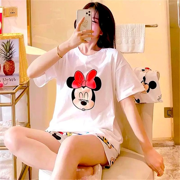 Disnewworld pajamas - Picture 15 of 16